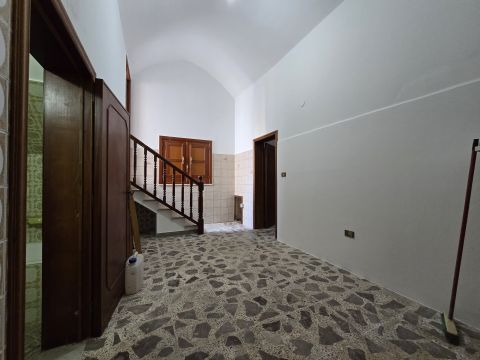 Via Giuseppe Parini, 10
