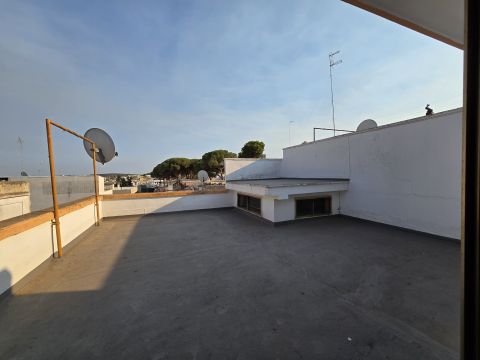 Via Giuseppe Parini, 10