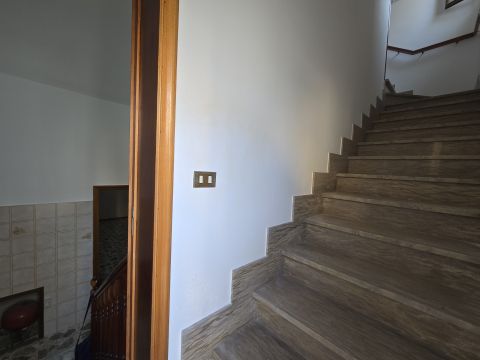 Via Giuseppe Parini, 10