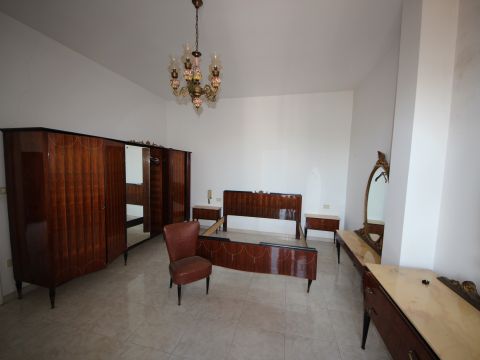 Via Cristoforo Colombo 30