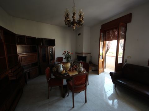 Via Cristoforo Colombo 30