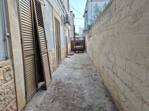 bitonto via casina di dentro 3