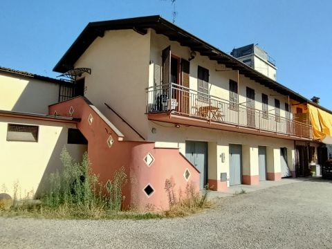 Corso Italia, 38 - Mede