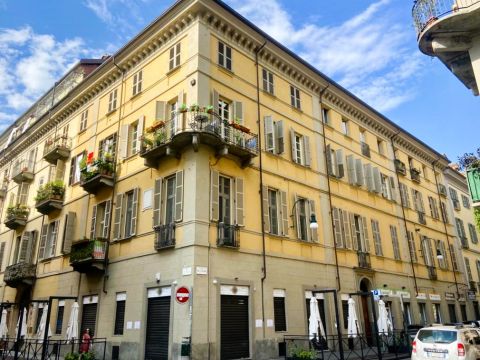 Via del Carmine, 9