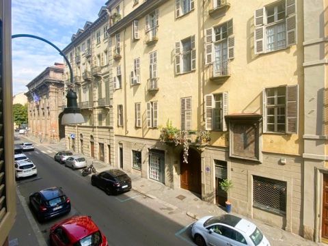 Via del Carmine, 9
