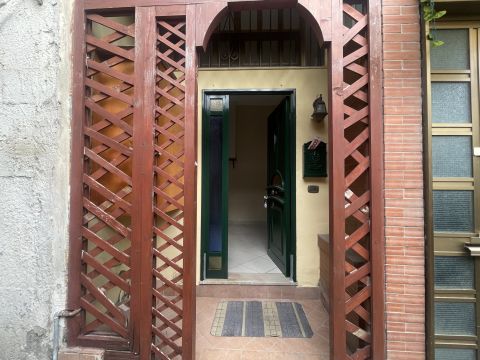 Via Nazionale, 88 - Angri