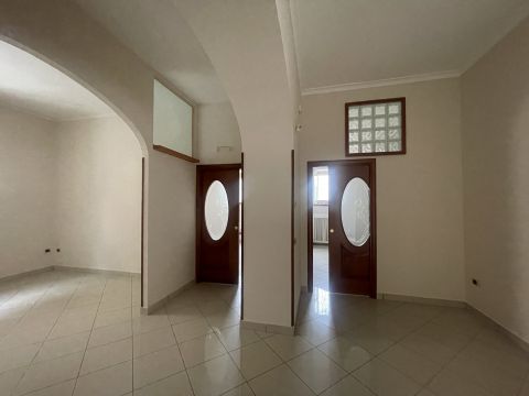 Via Nazionale, 88 - Angri