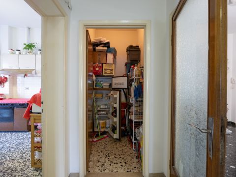 Via Sarzanese, 247 - Lucca