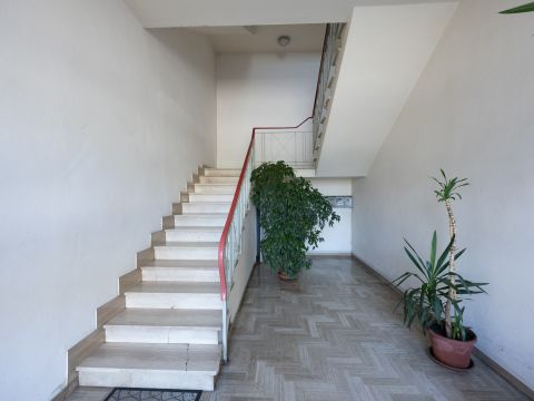 Via Sarzanese, 247 - Lucca