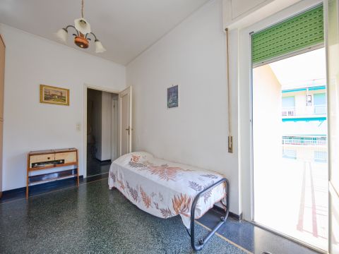 Via Annibale Passaggi, 9 - Genova
