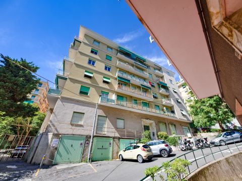 Via Annibale Passaggi, 9 - Genova