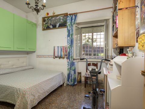 Viale Alessandrino, 304 - Roma