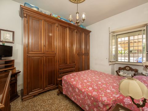 Viale Alessandrino, 304 - Roma