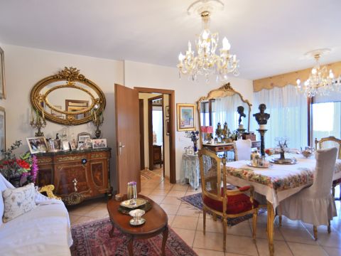 Via Giorgio Bo, 35 - Roma