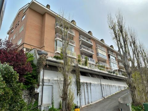 Via Giorgio Bo, 35 - Roma