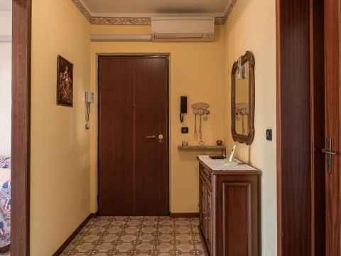 Via Alessandrini, 6 - Mede