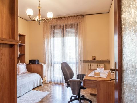 Via Alessandrini, 6 - Mede