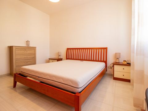 Via Medaglie D'Oro, 28 - Sassari