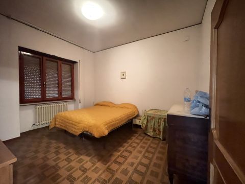 Viale Piceno Aprutino, 120 - Civitella Del Tronto