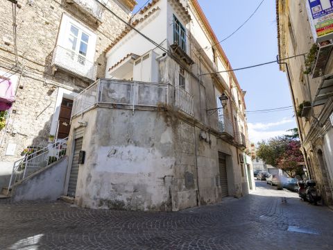 Via XX Settembre, 46 - Catanzaro