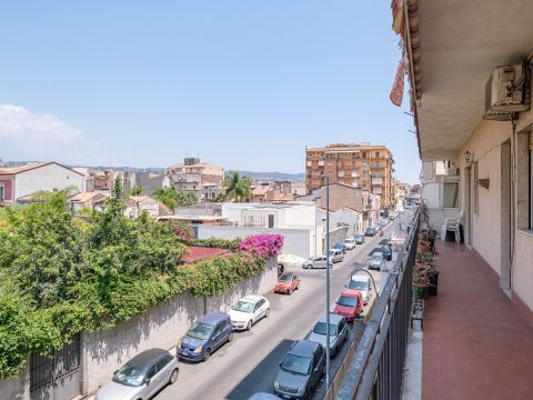 Via Grasso Finocchiaro, 75 - Catania