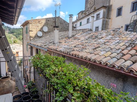 Via delle Scuole, 4 - Viterbo
