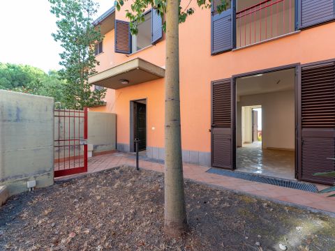 Via Sciarone, 15 - Aci Castello