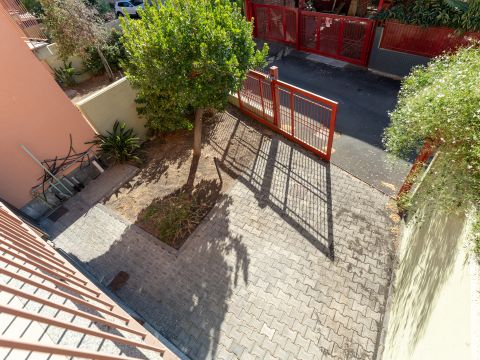 Via Sciarone, 15 - Aci Castello