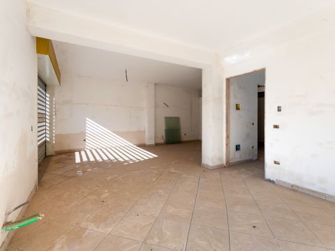 Via Sciarone, 15 - Aci Castello
