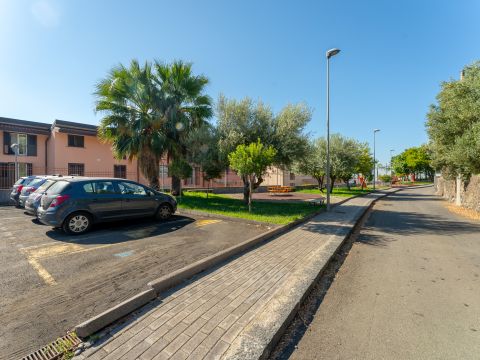 Via Sciarone, 15 - Aci Castello