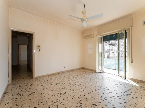 Via Valverde, 24 - Catania
