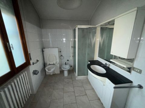 Viottolo Ex Scuole, 1 - Gualtieri