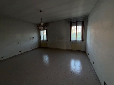 Viottolo Ex Scuole, 1 - Gualtieri