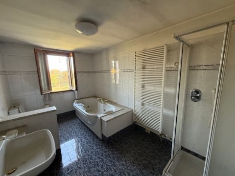 Viottolo Ex Scuole, 1 - Gualtieri