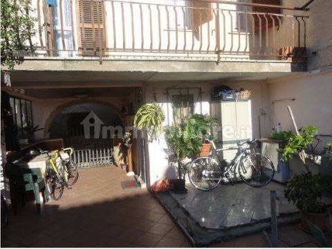 Via Case Basse, 6 - Foligno