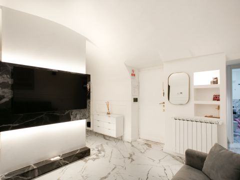 Via Baccina, 23 - Roma
