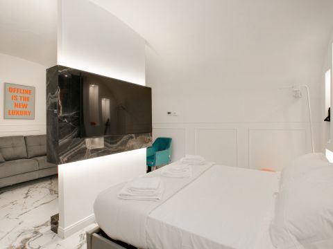 Via Baccina, 23 - Roma
