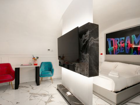 Via Baccina, 23 - Roma