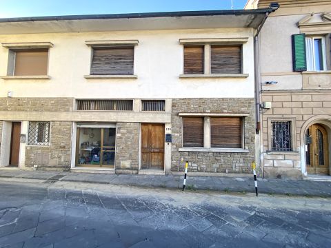 Via di Peretola, 139 - Firenze