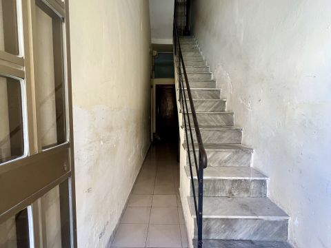 Via Rosario Salvo, 76 - Palermo