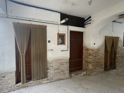 Via Villa Tassoni, 10 - Bellante