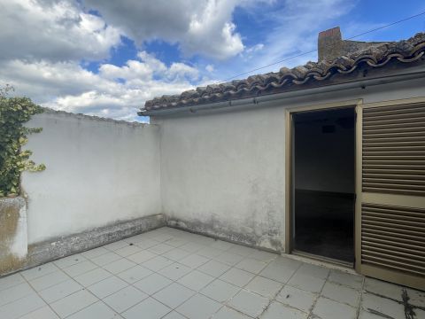 Via Villa Tassoni, 10 - Bellante