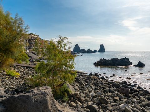 Via Lungomare Dei Ciclopi, 79 - Aci Castello