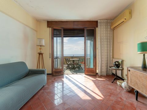 Via Lungomare Dei Ciclopi, 79 - Aci Castello