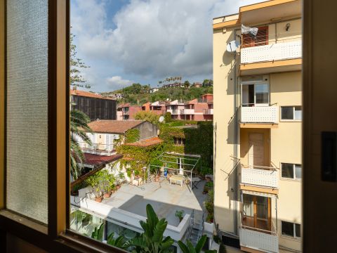Via Lungomare Dei Ciclopi, 79 - Aci Castello
