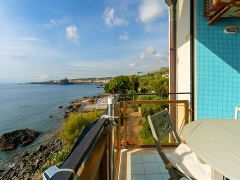 Via Lungomare Dei Ciclopi, 79 - Aci Castello