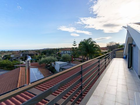Via Collegio, 3 - Aci Sant'antonio