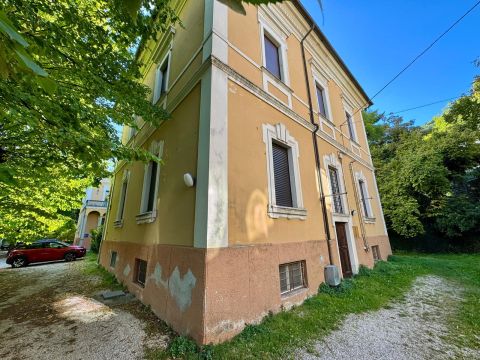 Via Amiternina, 16 - L'aquila