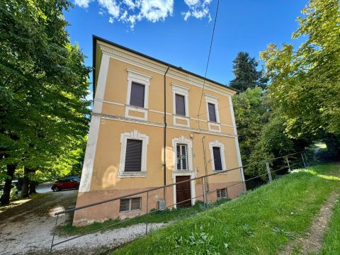 Via Amiternina, 16 - L'aquila