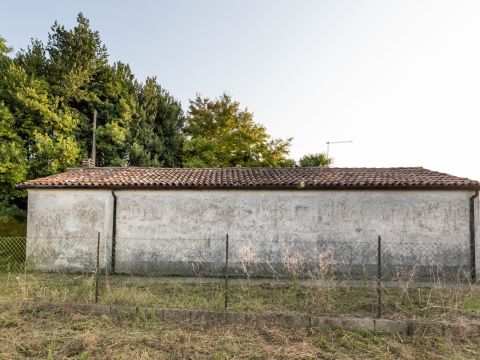 Via Sant'Agostino, 16 - Correzzola